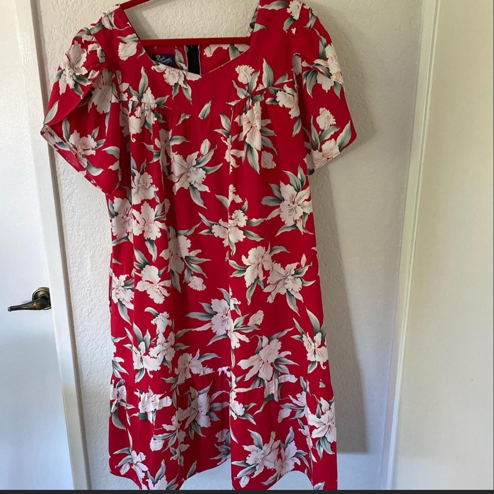 Hawaiian Print Red Summer Dress Muumuu Style